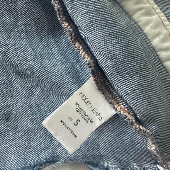 Jean jacket - Picture 3 of 4